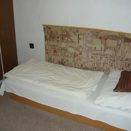 Hotel Kenese Hotel 4*