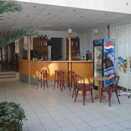 Szálloda Hotel Kenese 4*